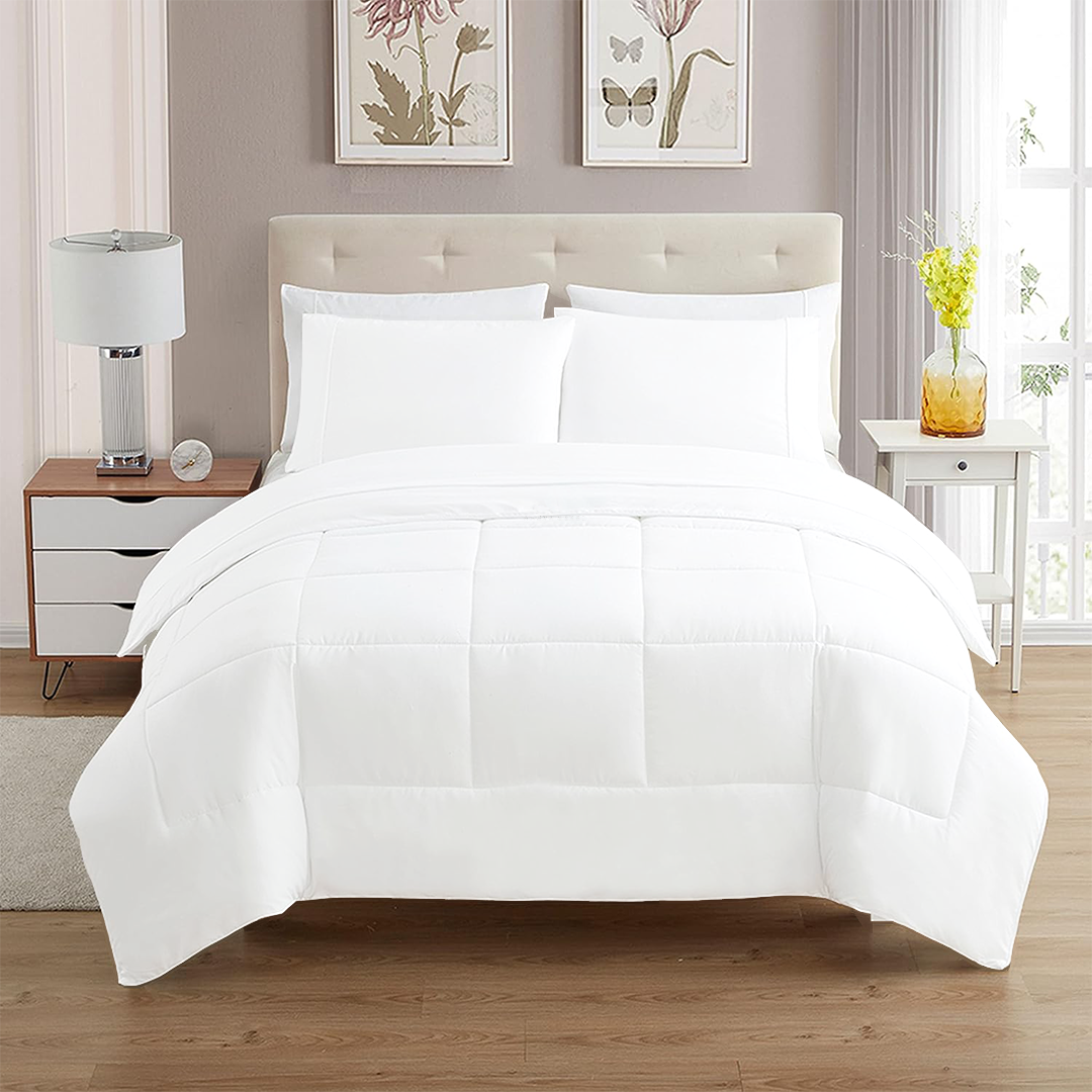 Oversized King Comforter 132 x 120 - 400 GSM