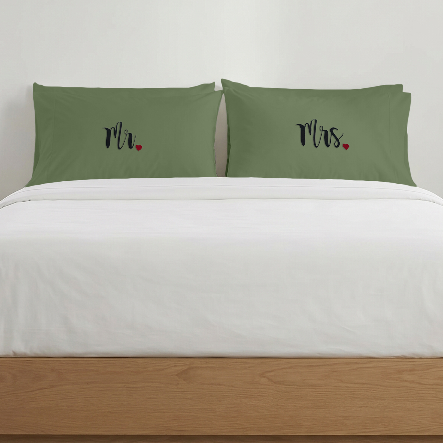 Moss Mr. & Mrs. Heart Pillow Covers Black Embroidery